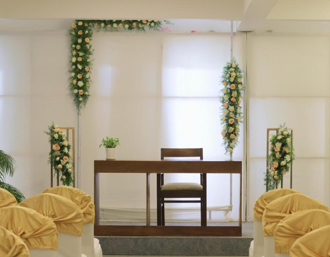 Niko Hotels Kochi Екстериор снимка