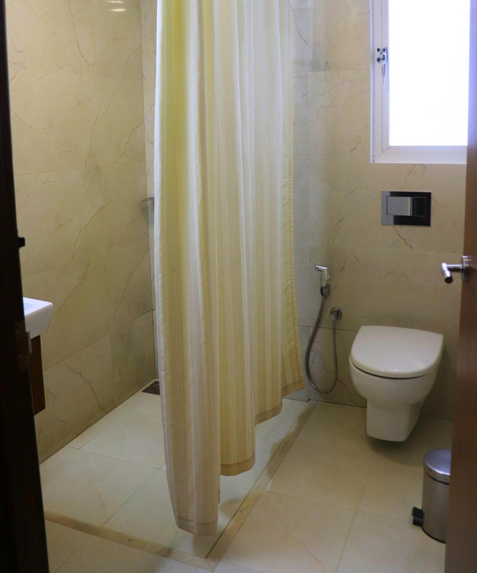 Niko Hotels Kochi Екстериор снимка