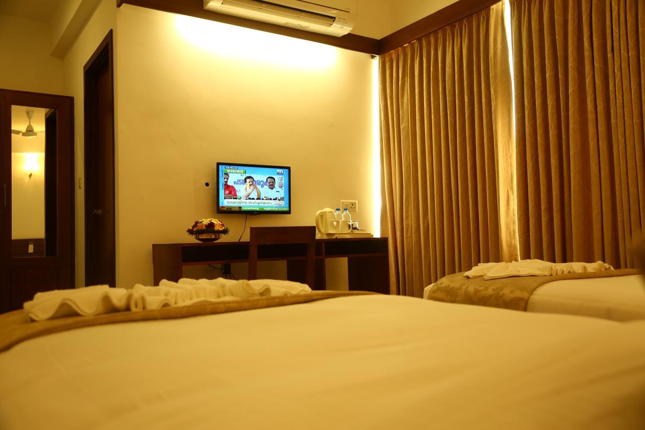 Niko Hotels Kochi Екстериор снимка