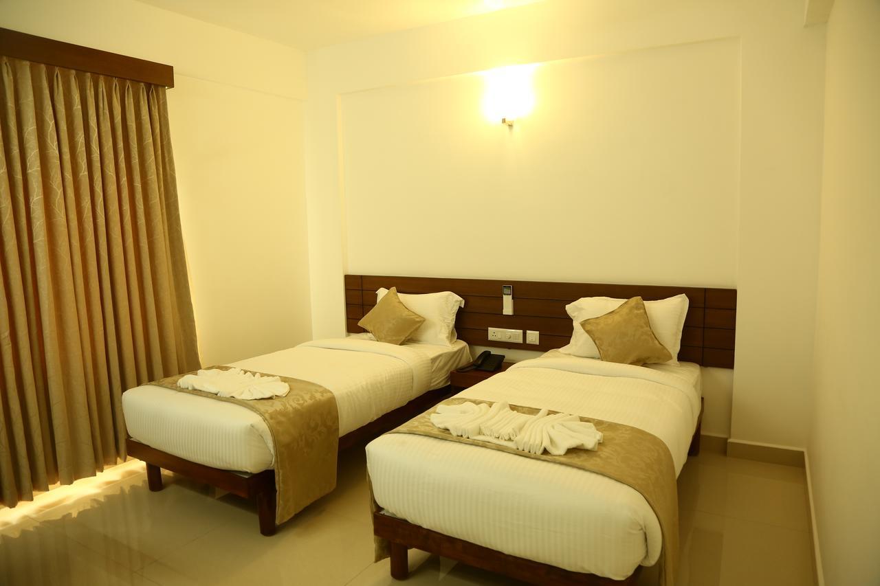 Niko Hotels Kochi Екстериор снимка